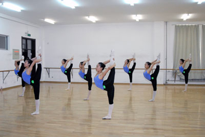 舞蹈专业-厦门乐艺艺考培训机构