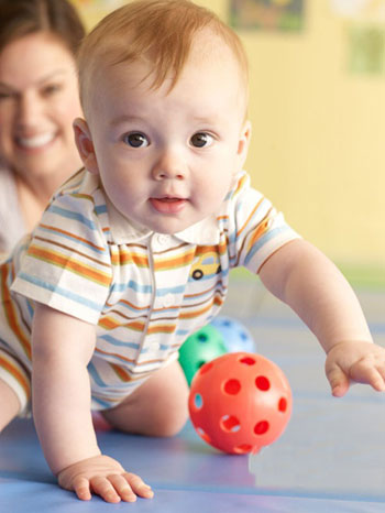 感觉统合课程（适合0-3岁宝宝）-厦门新爱婴早教中心