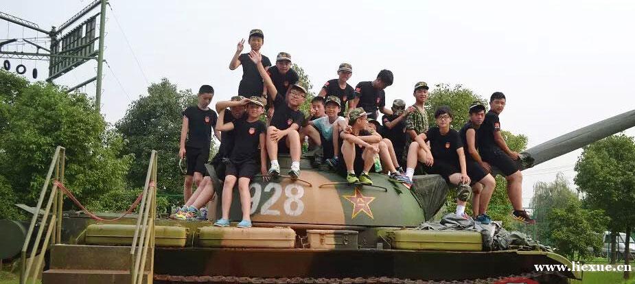 上海121军事夏令营