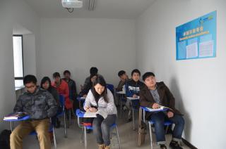 武汉新思达国际英语学校