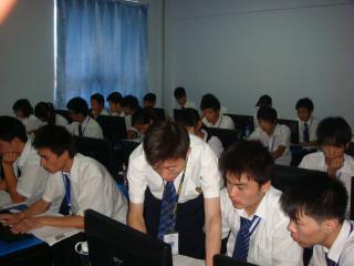 北大青鸟郑州翔天信鸽学校