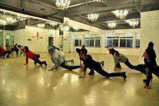 宁波舞动奇迹舞蹈工作室