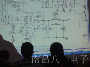 南昌八一電校將增設(shè)大學(xué)生機(jī)器人培訓(xùn)