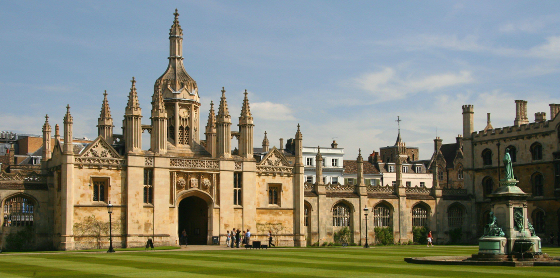 2017年英国兰卡斯特大学留学申请条件