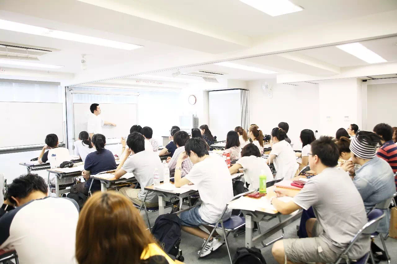 櫻花日本留學名校私塾