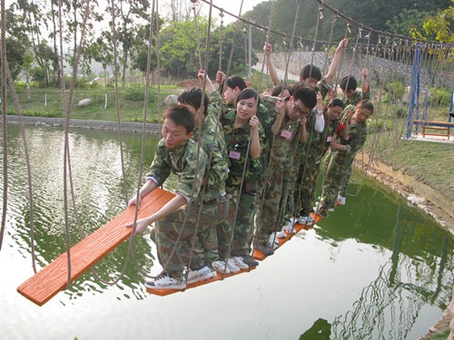 長(zhǎng)泰漂流拓展訓(xùn)練基地