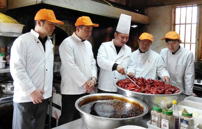 北京厨师班培训学费多少