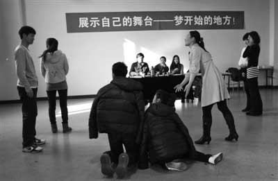 上海最专业的艺术培训|影视表演培训班|表演艺考培训|表演零基础班