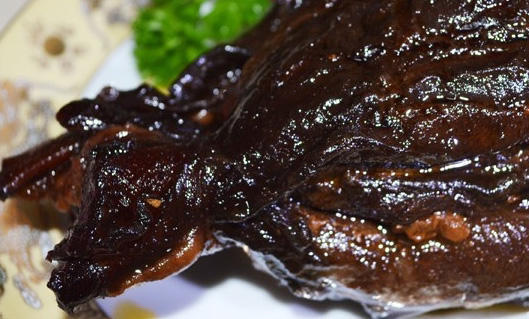 黑炭牛肉