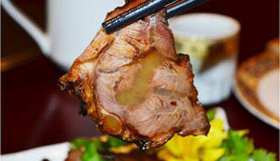 黑炭牛肉