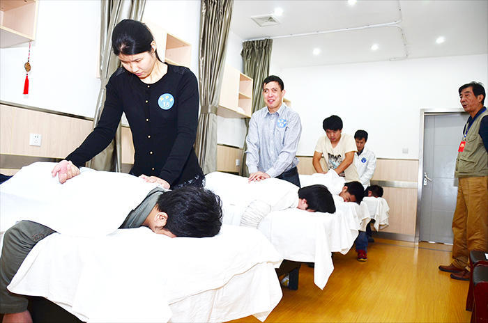 成都哪儿有正规保健按摩师资格证培训