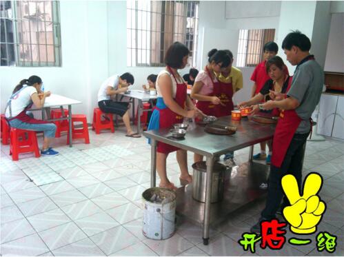 广州哪里有麻辣烫培训广州麻辣烫学习重庆麻辣烫