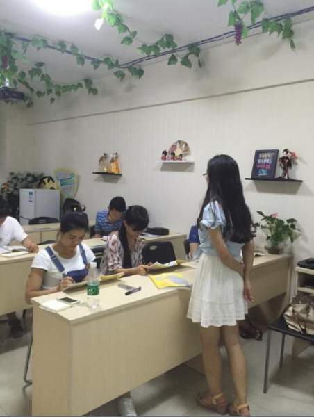 语盟外语告诉您成人如何学好英语