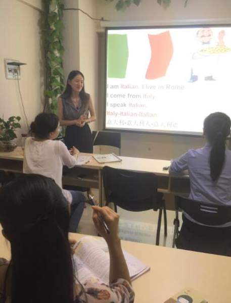 成人英语零基础口语培训，英语不再成为你的障碍