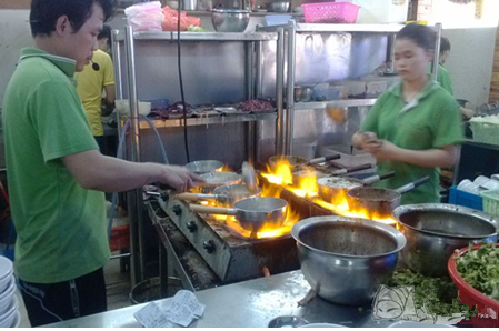 南寧粉之王 宮廷生料煮粉