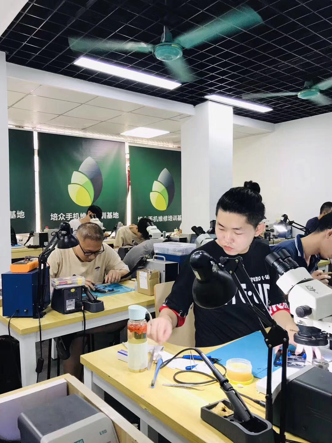 /var/www/html/liexue.cn/attachment/editor/201910/1571038741226814.jpg