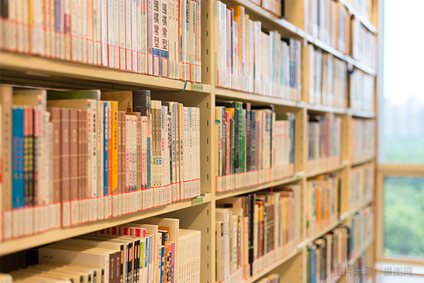 学历提升自己报名好还是机构报名好 函授专升本含金量高吗