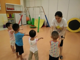 成都金色雨林感觉统合训练课程